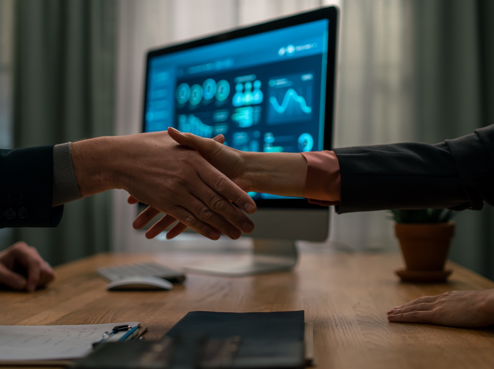 EN - Blog - Reduce Contract Turnaround Times  with eSigning